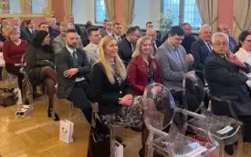 Radna Gminy Dobrcz odebrała z rąk Marszałka Piotra Całbeckiego nominację na nową kadencję 2024-2029