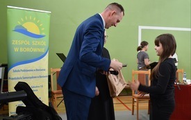 V Międzyszkolny Przegląd Tw&oacute;rczości Wokalnej