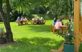 Piknik Senior&oacute;w w Śliwkowym Sadzie 