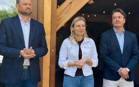 Radość, muzyka i wsp&oacute;lnota &ndash; Piknik Senior&oacute;w w Śliwkowym Sadzie