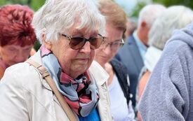 Radość, muzyka i wsp&oacute;lnota &ndash; Piknik Senior&oacute;w w Śliwkowym Sadzie