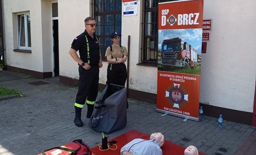 Zdjęcie do Krajowy Trening Pierwszej Pomocy w Dobrczu